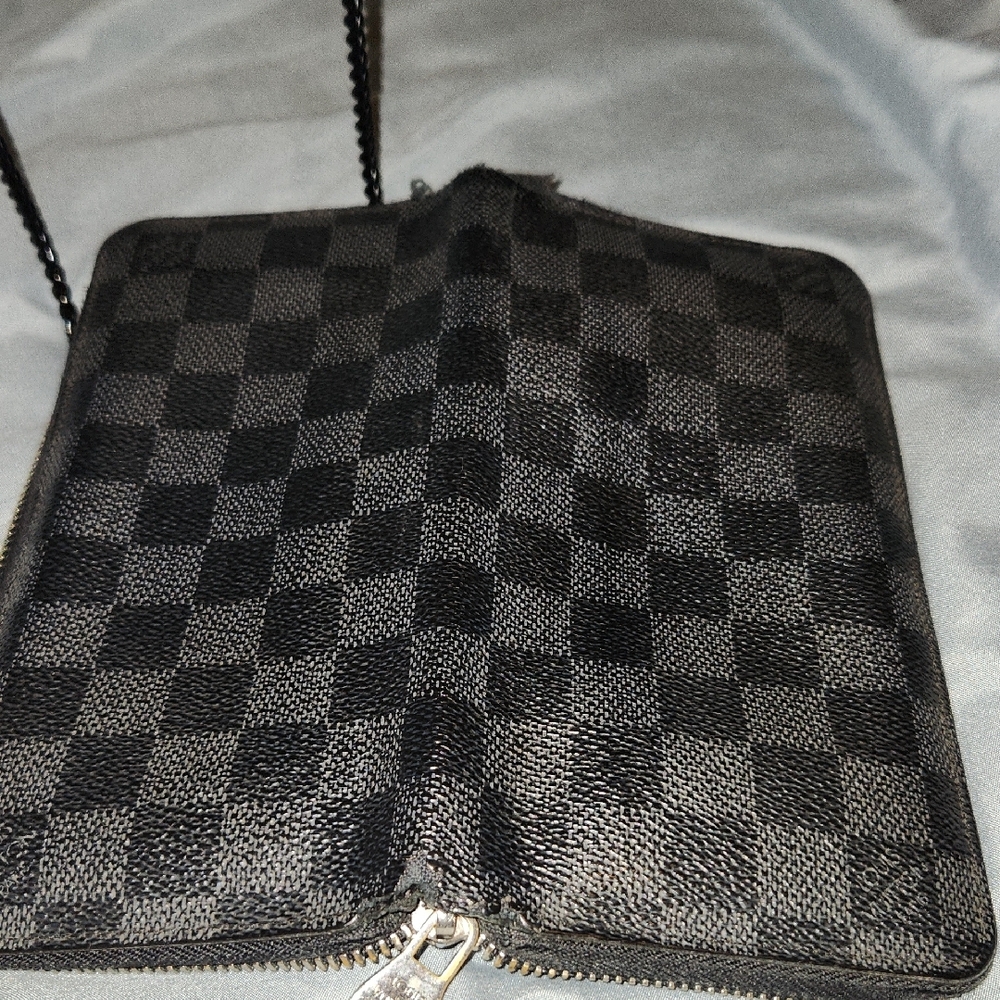 Louis Vuitton Black Checkered Wallet - Picture 9 of 10